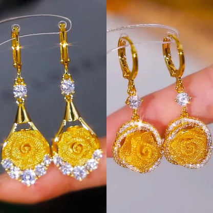 【🎁Vánoční nabídka🎄】Elegantní náušnice s růžemi ze síťoviny
